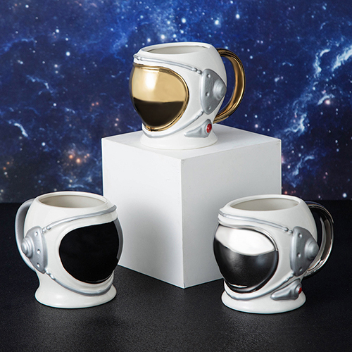 astronaut ceramic mug comicool shop