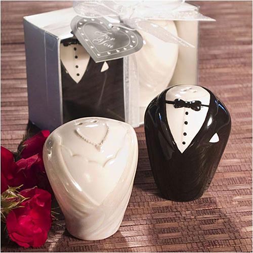 bride & groom salt & pepper shaker comicool shop